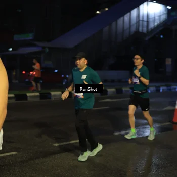 Runner Photo 7893278