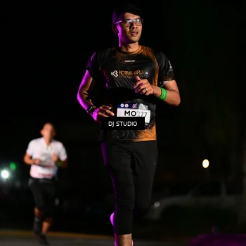 Runner Photo 7893280