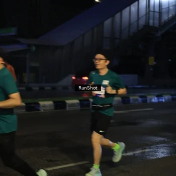 Runner Photo 7893295
