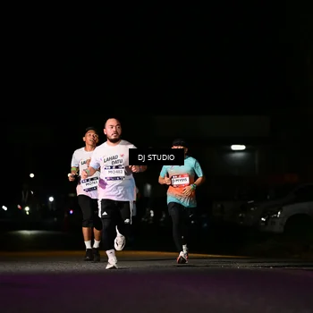 Runner Photo 7893332
