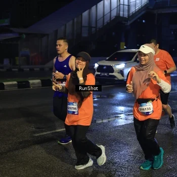 Runner Photo 7893357