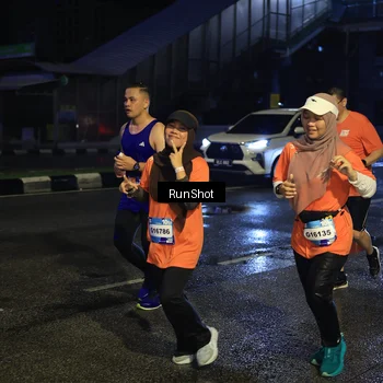 Runner Photo 7893360