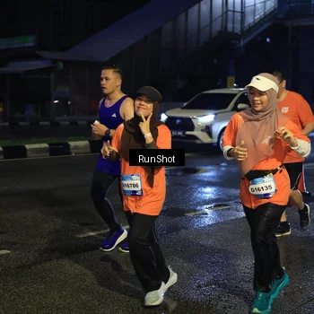 Runner Photo 7893361
