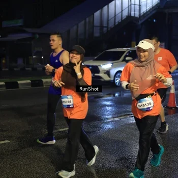 Runner Photo 7893367