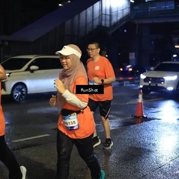 Runner Photo 7893372