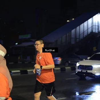 Runner Photo 7893388