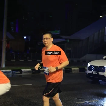 Runner Photo 7893395