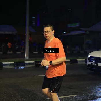 Runner Photo 7893402