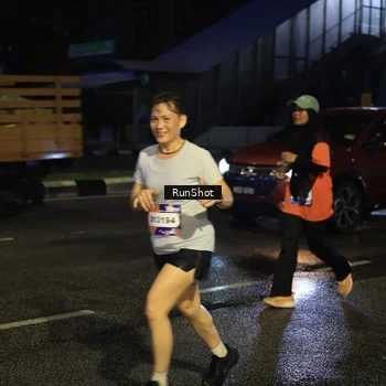 Runner Photo 7893459