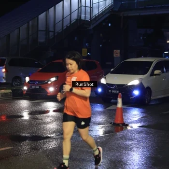 Runner Photo 7893497