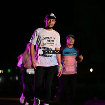 Runner Photo 7893524