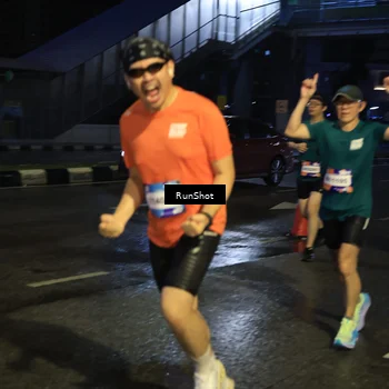 Runner Photo 7893577