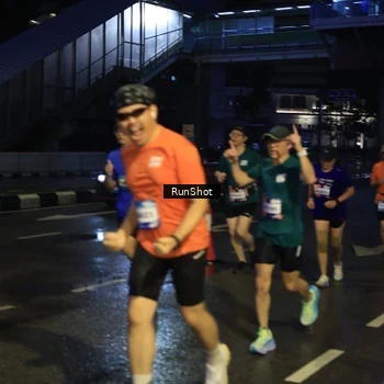 Runner Photo 7893578