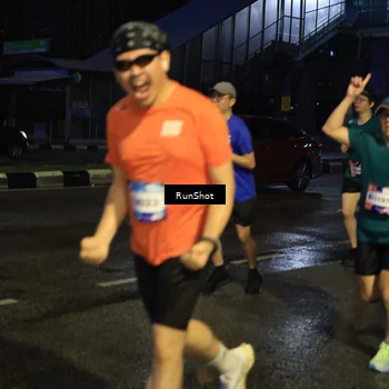 Runner Photo 7893584