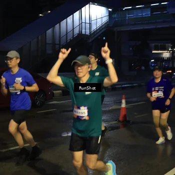 Runner Photo 7893595