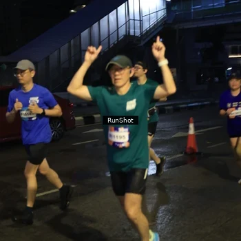 Runner Photo 7893596