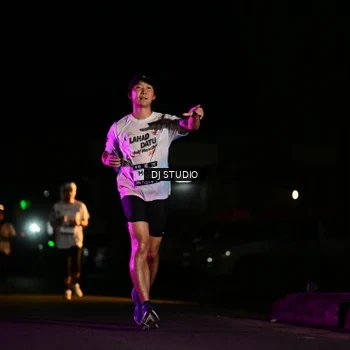 Runner Photo 7893614
