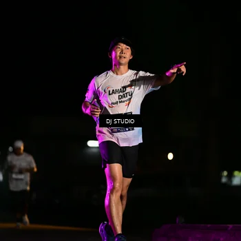 Runner Photo 7893615