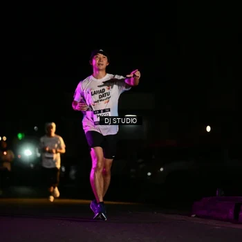 Runner Photo 7893616