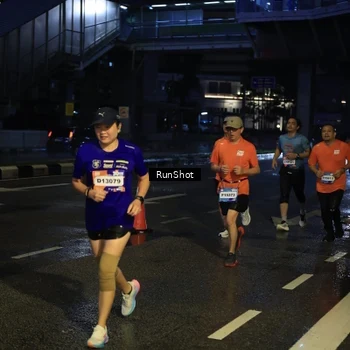 Runner Photo 7893628