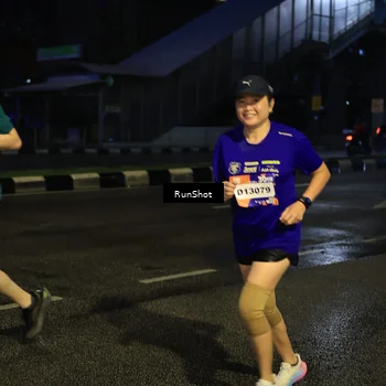 Runner Photo 7893641