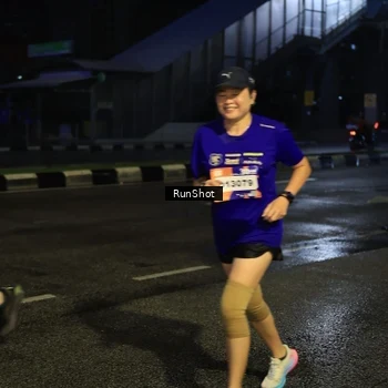 Runner Photo 7893645