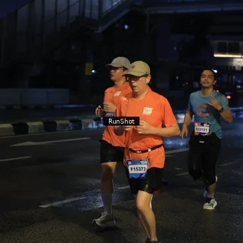 Runner Photo 7893654