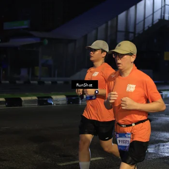 Runner Photo 7893662