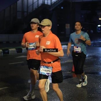 Runner Photo 7893663