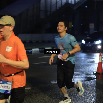 Runner Photo 7893673