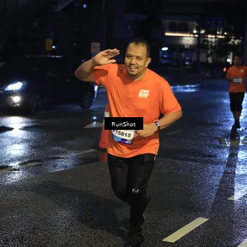 Runner Photo 7893678