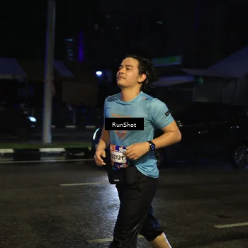 Runner Photo 7893693