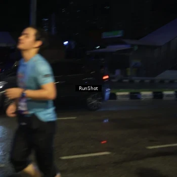 Runner Photo 7893697