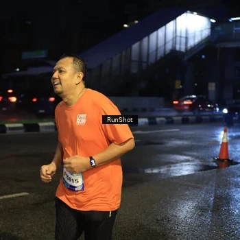 Runner Photo 7893730