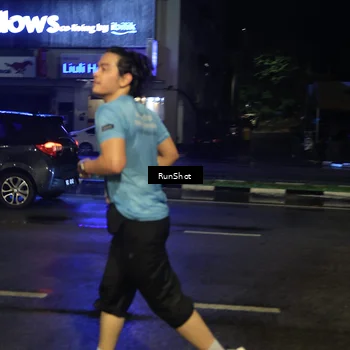 Runner Photo 7893731