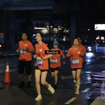 Runner Photo 7893754
