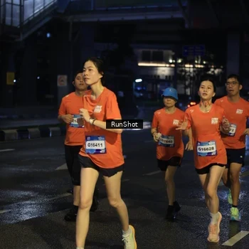 Runner Photo 7893768