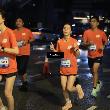 Runner Photo 7893778