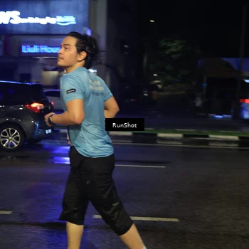 Runner Photo 7893779