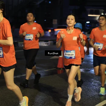 Runner Photo 7893783