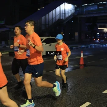 Runner Photo 7893793