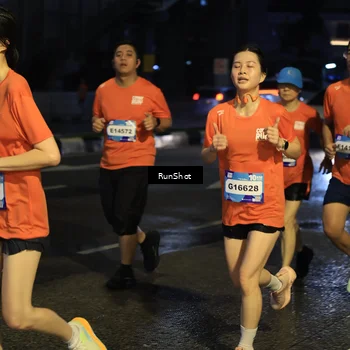 Runner Photo 7893795