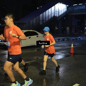 Runner Photo 7893803