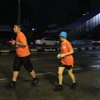 Runner Photo 7893812