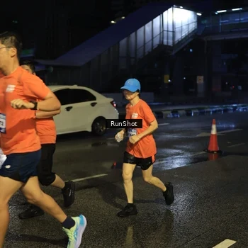 Runner Photo 7893840
