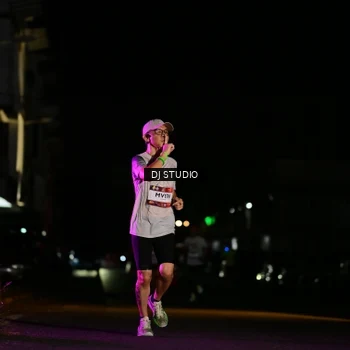 Runner Photo 7893845