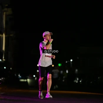 Runner Photo 7893850