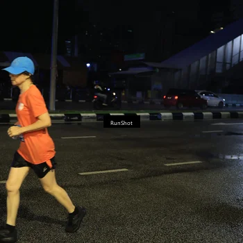 Runner Photo 7893852