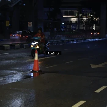 Runner Photo 7893870