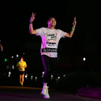 Runner Photo 7893876